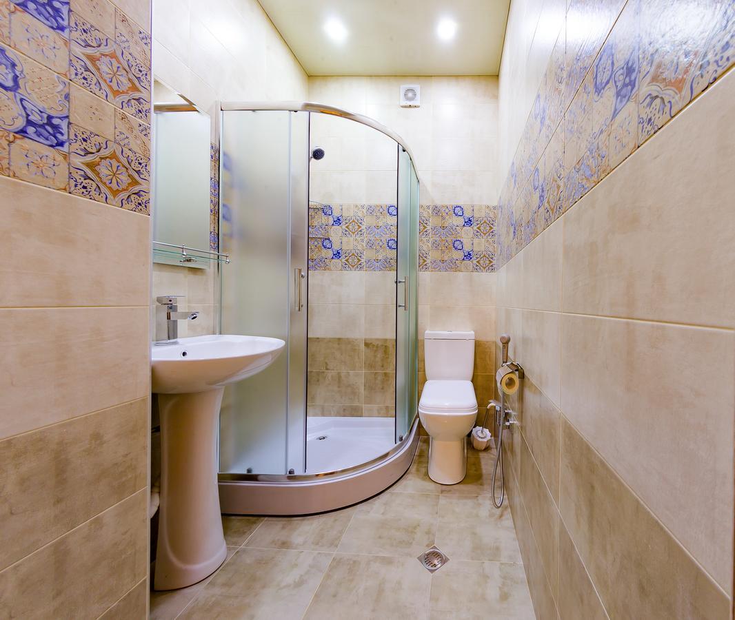 Khamsa Hostel Baky Esterno foto